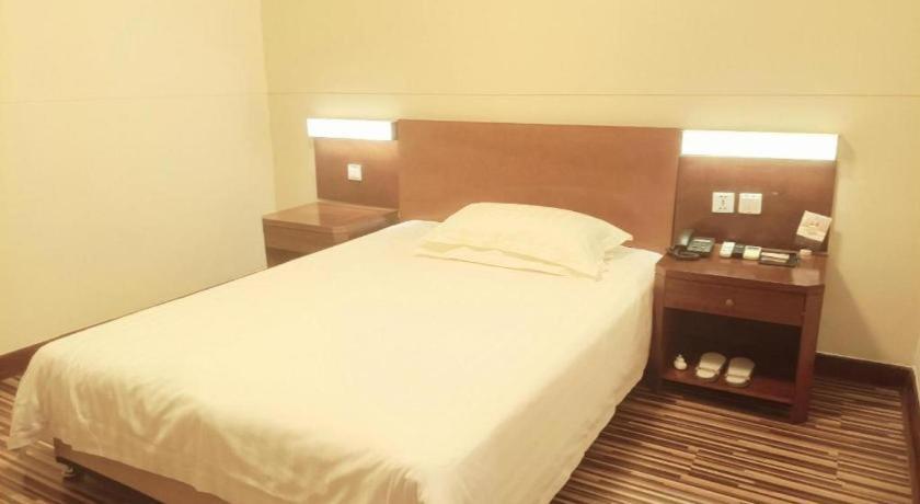 Jinjiang Inn Shanghai North Bund Yangpu Bridge Branch Exterior photo